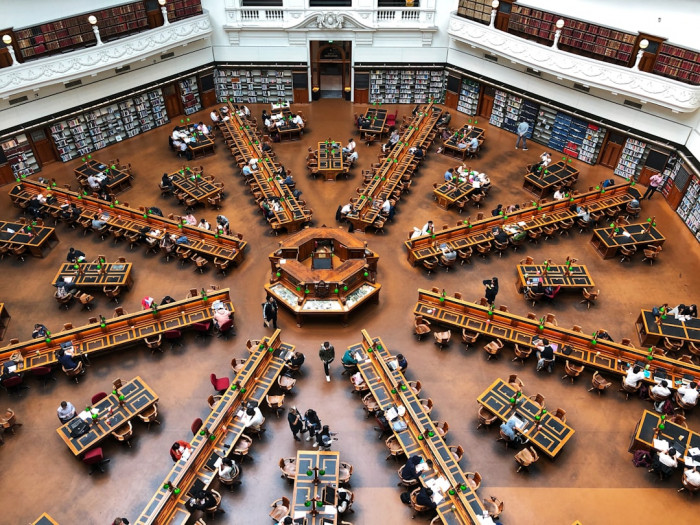 En Kolay Ezberlenen İngilizce Şarkılar